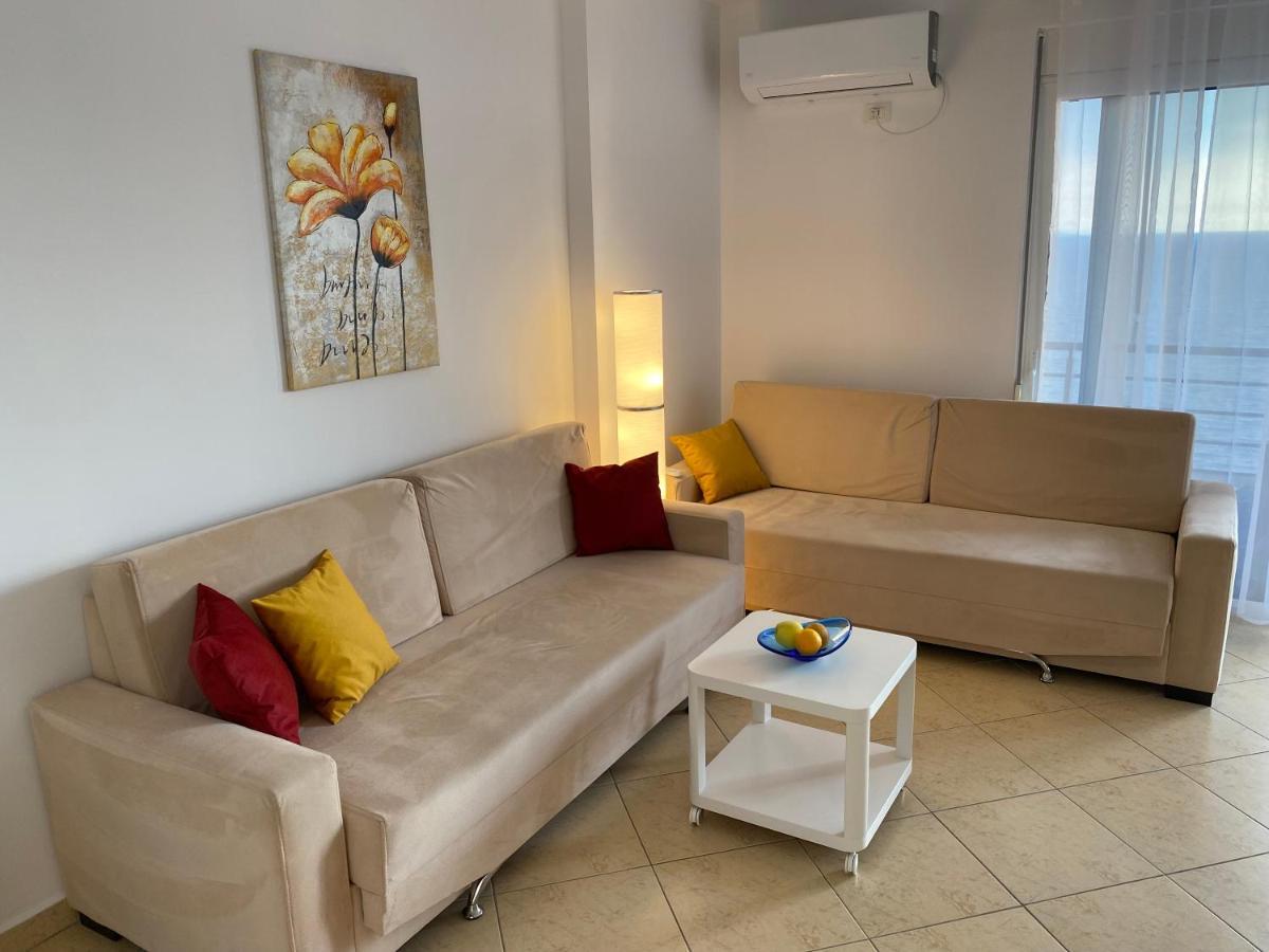 Layo's apartment Sarandë Exterior foto