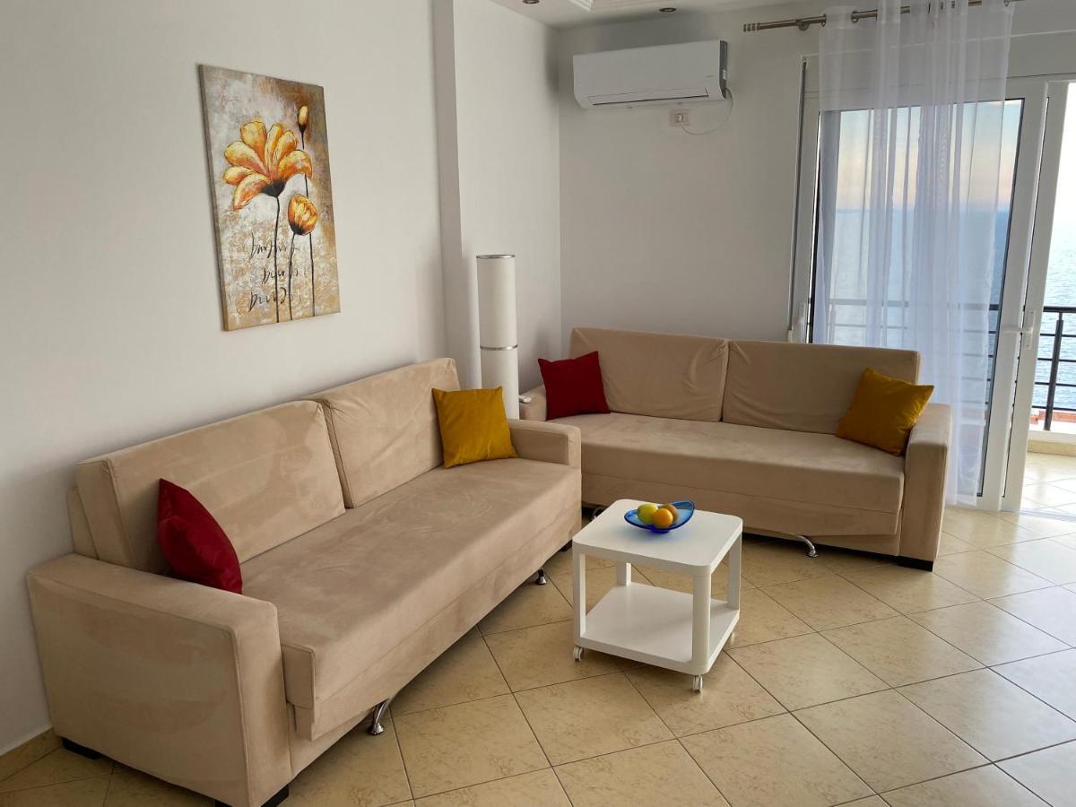 Layo's apartment Sarandë Exterior foto